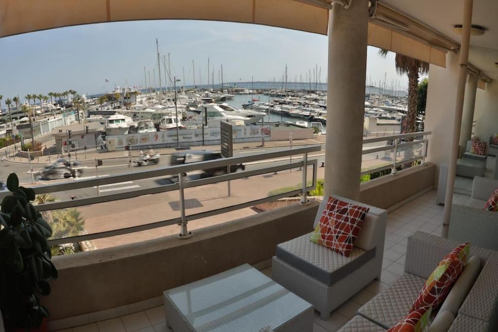 Port Azur Appartement Vallauris Buitenkant foto