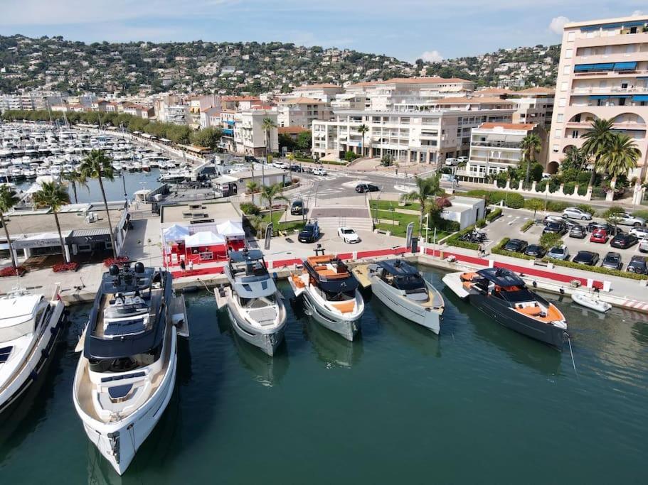 Port Azur Appartement Vallauris Buitenkant foto