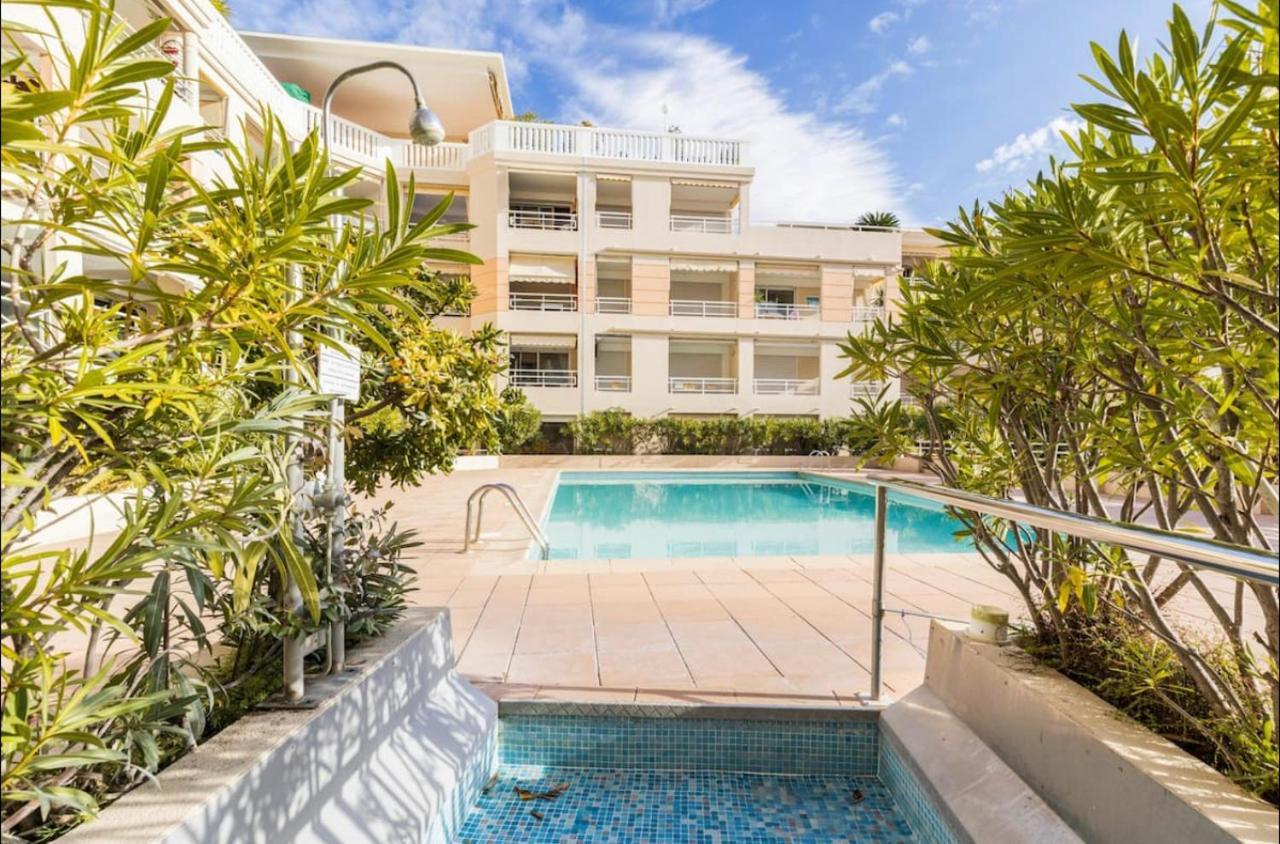 Port Azur Appartement Vallauris Buitenkant foto